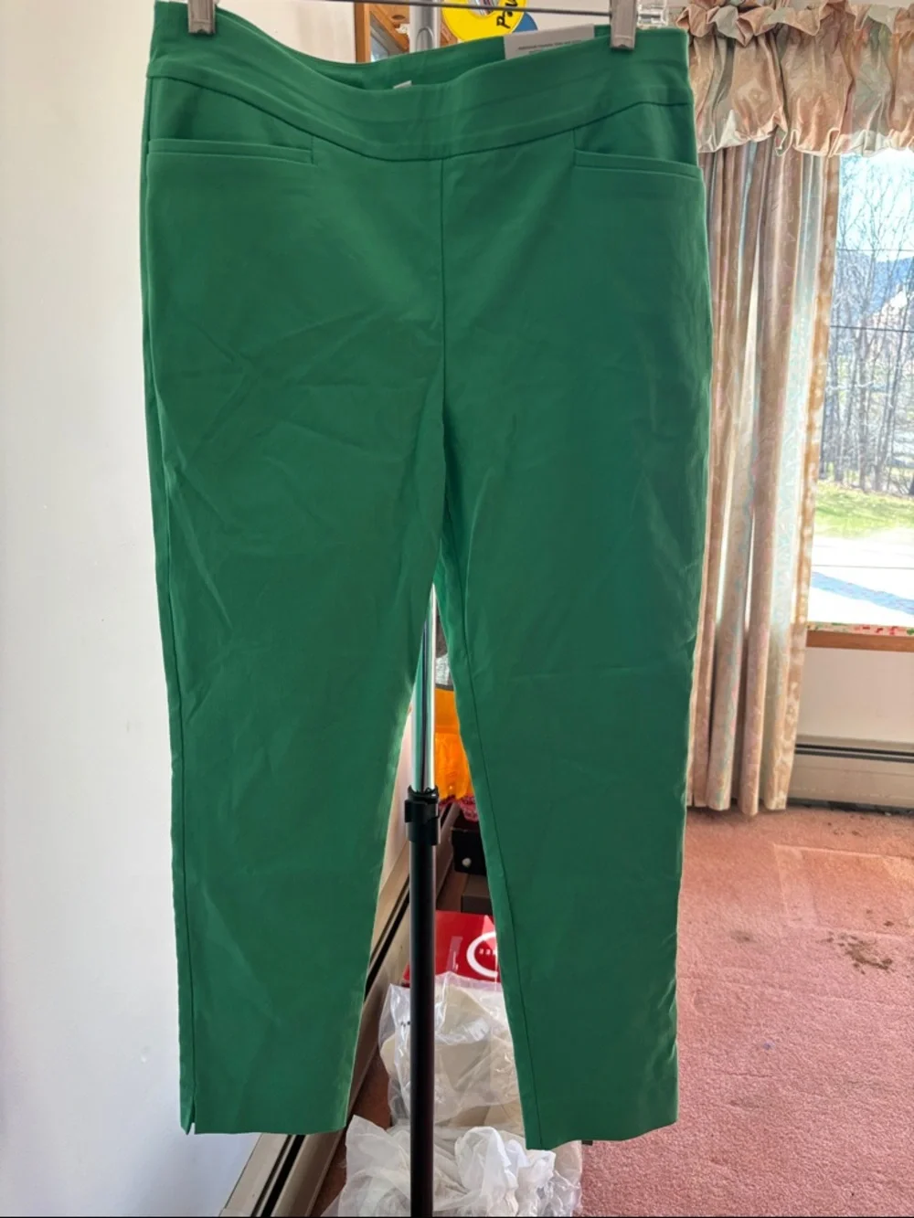 Chico's Emerald Green Slim Ankle Pants - Picture 1 of 6